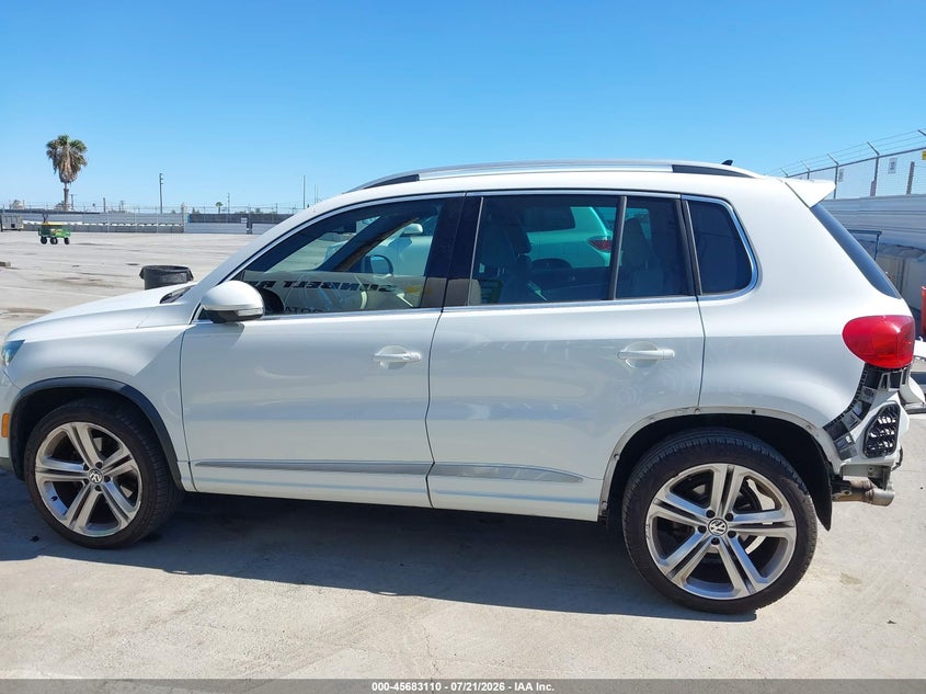2016 Volkswagen Tiguan R-Line VIN: WVGAV7AX8GW039268 Lot: 45683110