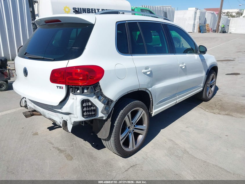 2016 Volkswagen Tiguan R-Line VIN: WVGAV7AX8GW039268 Lot: 45683110