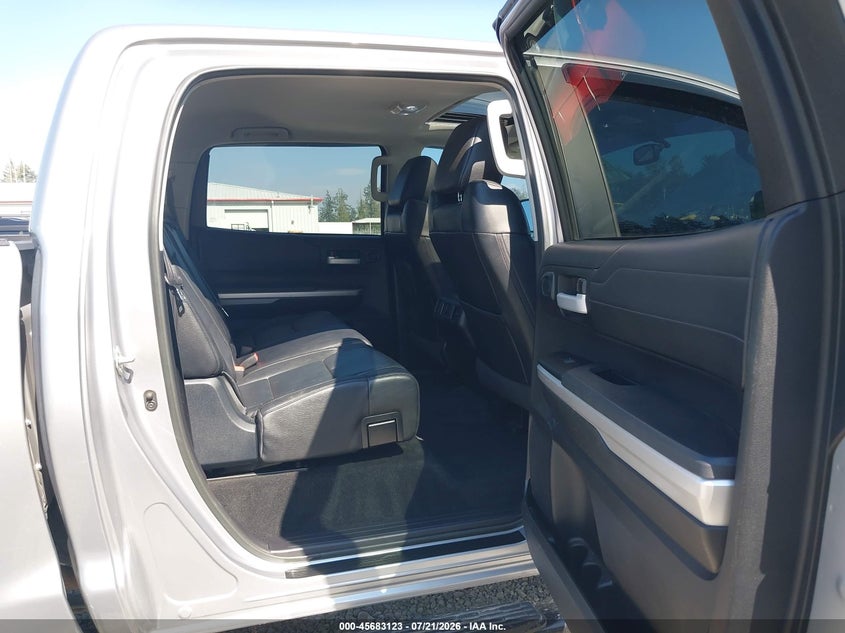2017 Toyota Tundra Limited 5.7L V8 VIN: 5TFHY5F11HX655540 Lot: 45683123