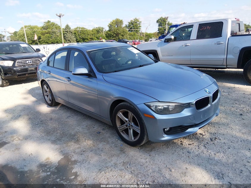 Vin: wba3b5g51dns02700, lot: 46181741, bmw 328i xdrive 2013 img_1