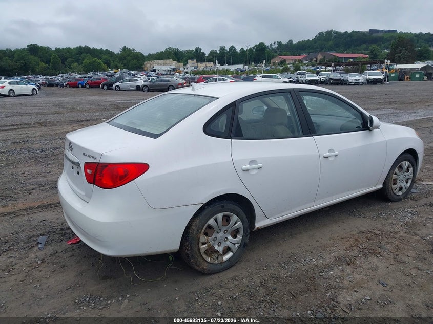2010 HYUNDAI ELANTRA auction photo 4