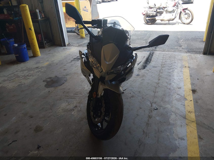 2026 KAWASAKI EX650 auction photo 5