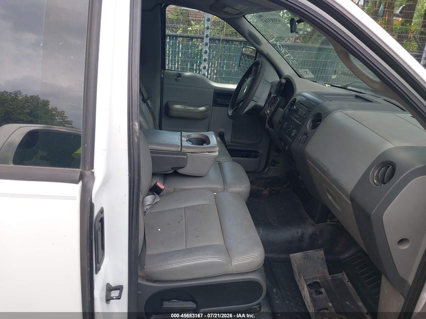 2004 Ford F-150 Stx/Xl/Xlt VIN: 1FTRF12W44NB89936 Lot: 45683167