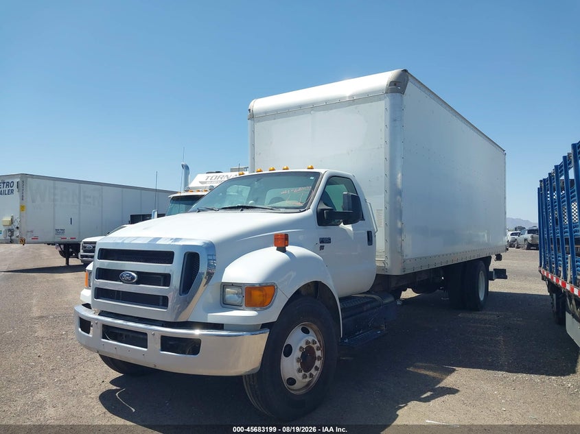 Ford F-650 Gas - фото 2