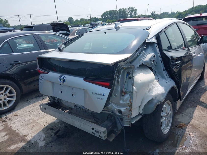 2021 Toyota Prius Xle Awd-E VIN: JTDL9MFU1M3025143 Lot: 45683215