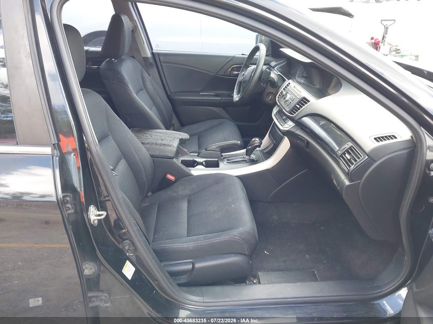 2015 HONDA ACCORD auction photo 5