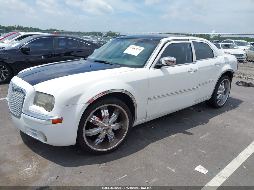 2010 CHRYSLER 300 auction photo 2