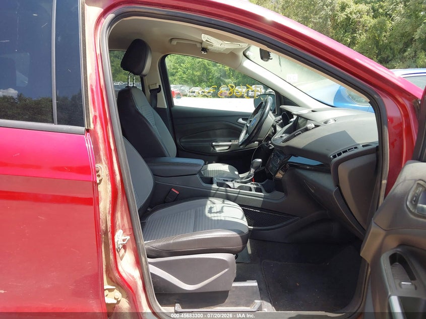 2017 FORD ESCAPE auction photo 5