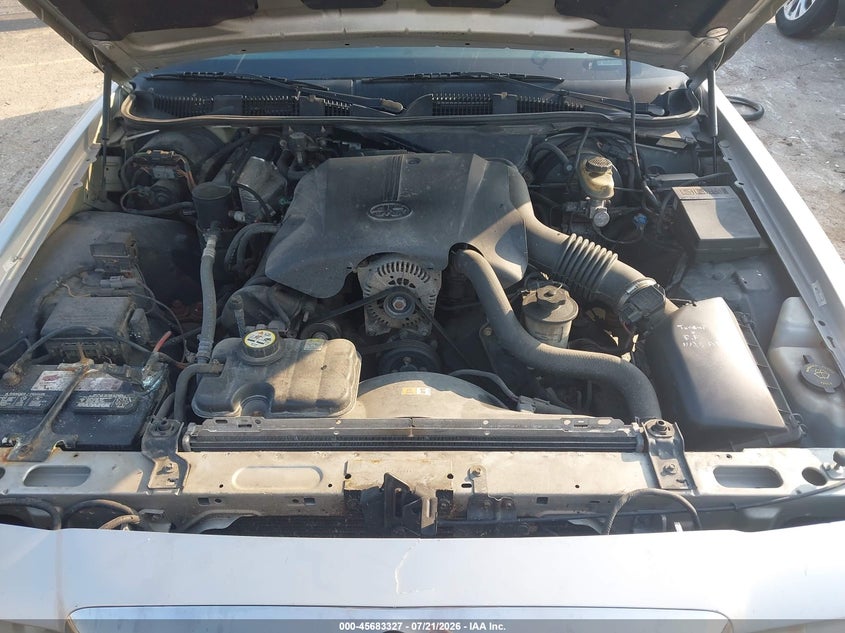 2001 Mercury Grand Marquis Gs VIN: 2MEFM74WX1X660067 Lot: 45683327