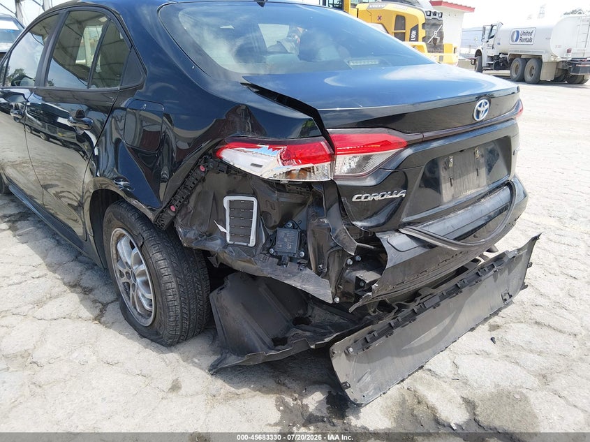 2022 Toyota Corolla Hybrid Le VIN: JTDEAMDE8NJ044068 Lot: 45683330