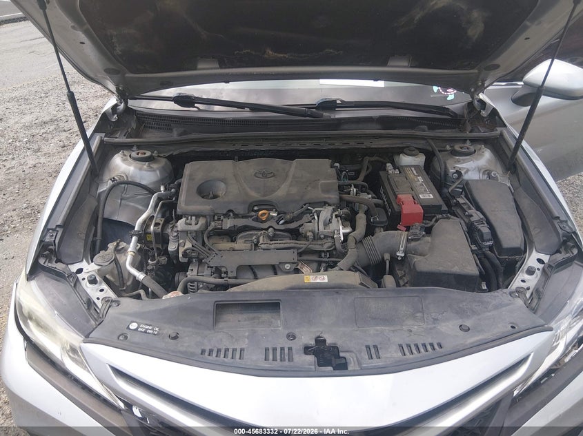 TOYOTA CAMRY - zdjęcie 10