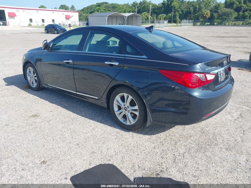 2011 HYUNDAI SONATA auction photo 3