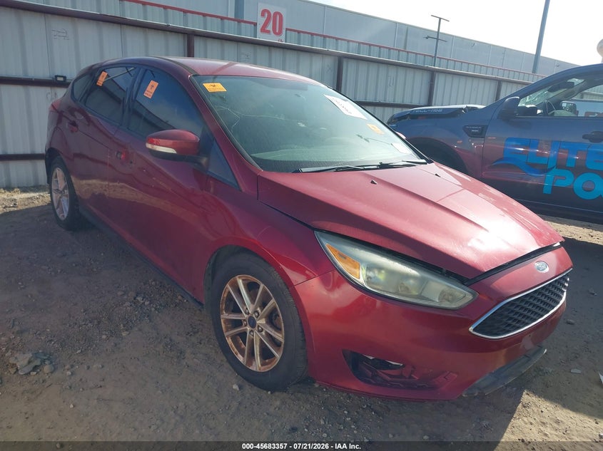 Vin: 1fadp3k22fl277226, lot: 46181966, ford focus se 2015 img_1