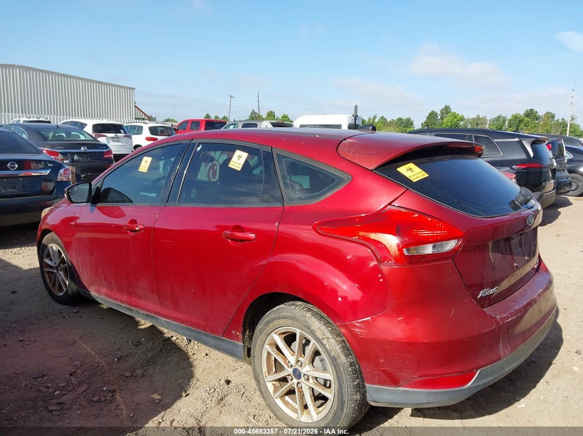 Vin: 1fadp3k22fl277226, lot: 46181966, ford focus se 20153