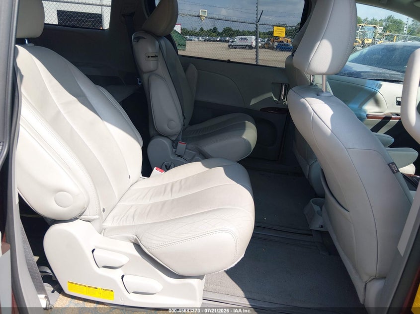 2014 Toyota Sienna Xle V6 8 Passenger VIN: 5TDYK3DC7ES458965 Lot: 45683373