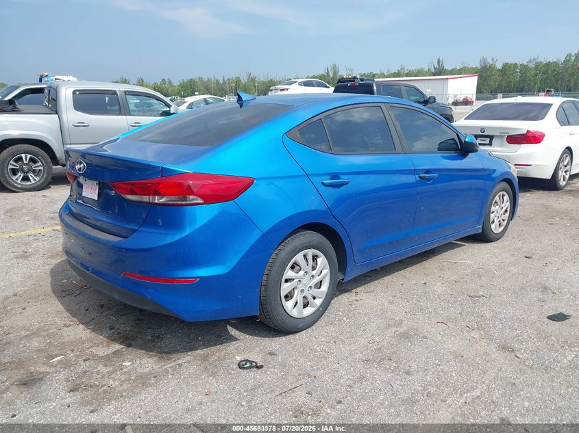 2017 HYUNDAI ELANTRA auction photo 4