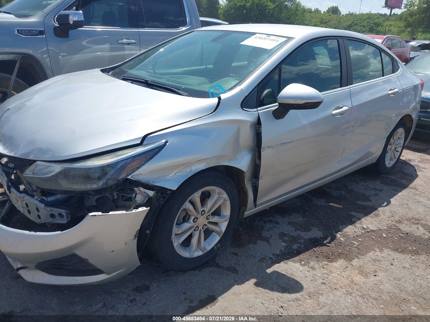 2019 Chevrolet Cruze Lt VIN: 1G1BE5SMXK7124710 Lot: 45683404
