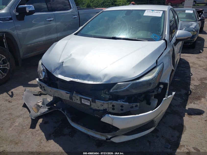 2019 Chevrolet Cruze Lt VIN: 1G1BE5SMXK7124710 Lot: 45683404