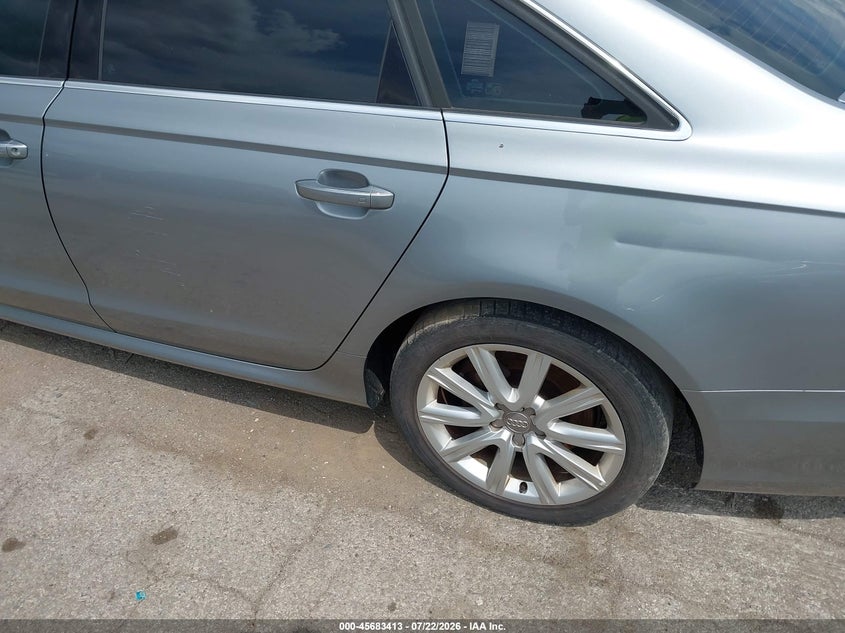 2012 AUDI A6 auction photo 6