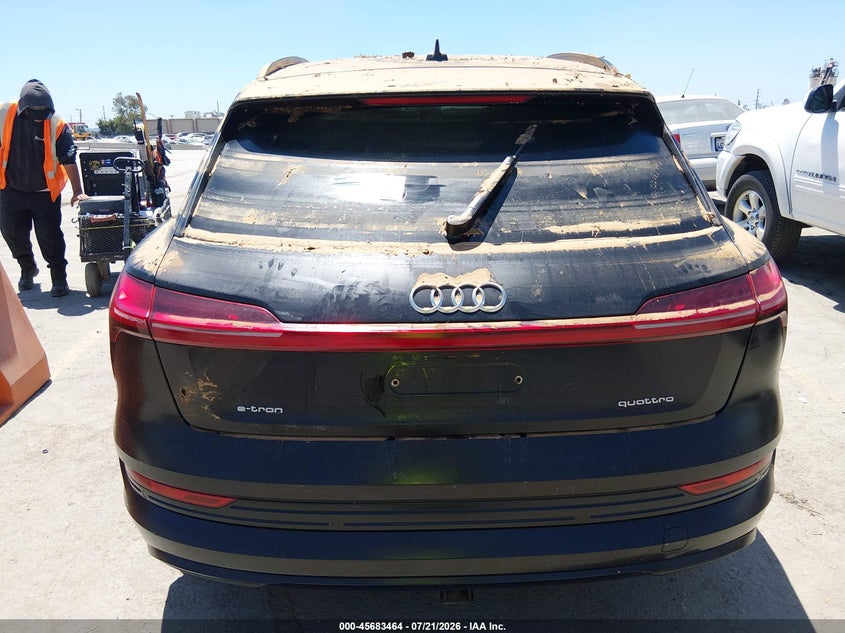 2022 Audi E-Tron Premium Plus Quattro VIN: WA1LABGE5NB004977 Lot: 45683464