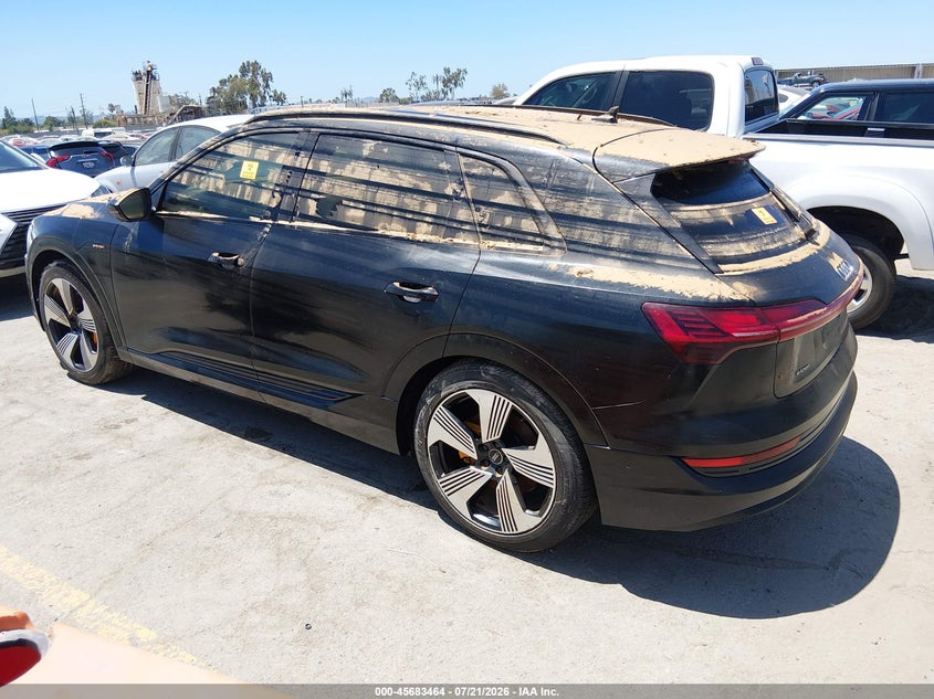 Vin: wa1labge5nb004977, lot: 46182074, audi e-tron premium plus quattro 20223