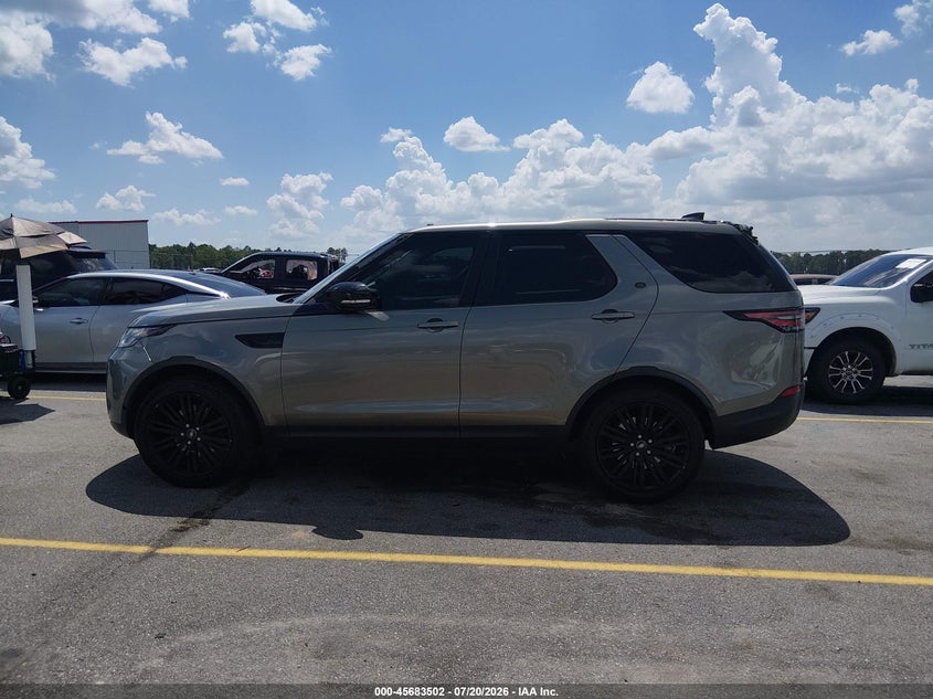 2017 Land Rover Discovery First Edition VIN: SALRTBBV7HA015211 Lot: 45683502