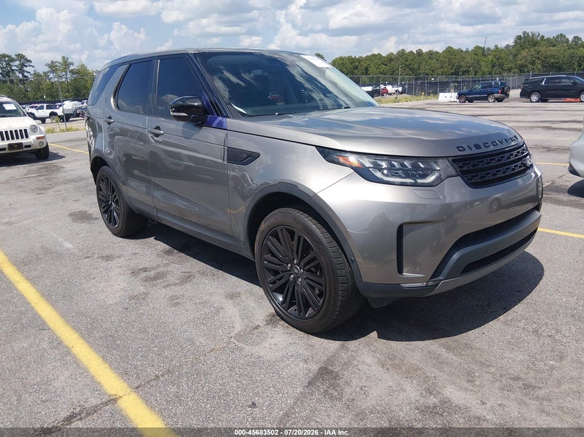 2017 Land Rover Discovery First Edition