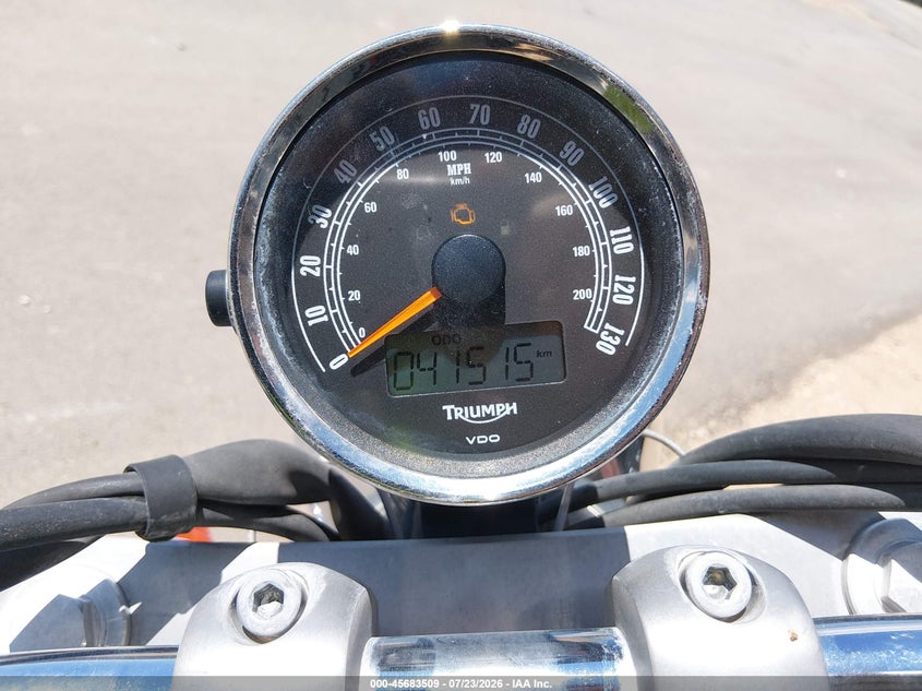2013 TRIUMPH MOTORCYCLE AMERICA auction photo 7