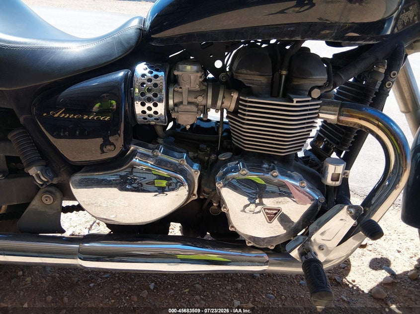 2013 TRIUMPH MOTORCYCLE AMERICA auction photo 8