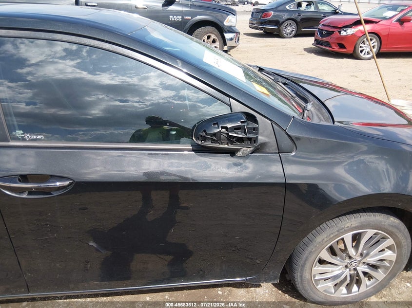 2017 Toyota Corolla Xle VIN: 5YFBURHE3HP712585 Lot: 45683512