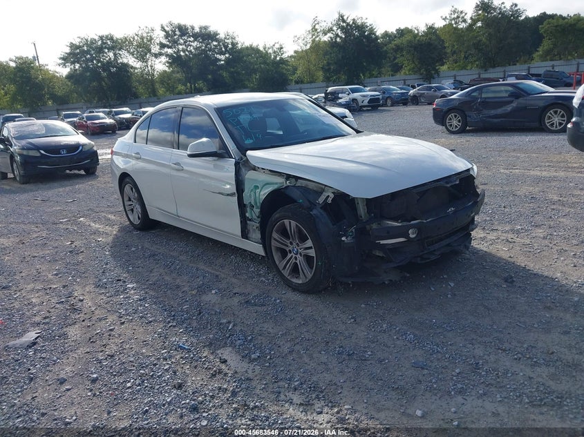Vin: wba8b9g57hnu51764, lot: 46182155, bmw 330i 2017 img_1
