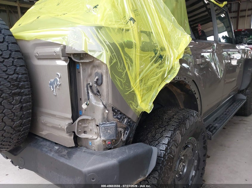 2025 FORD BRONCO auction photo 6