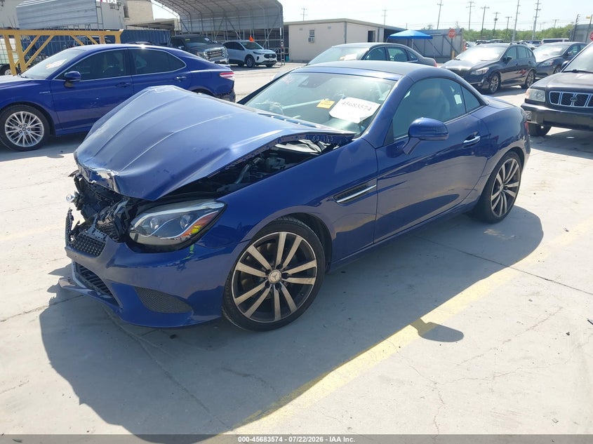 Vin: wddpk3jaxhf128598, lot: 46182184, mercedes-benz slc 300 20172