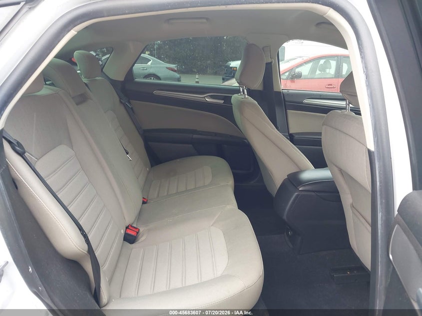 2020 Ford Fusion S VIN: 3FA6P0G76LR112806 Lot: 45683607