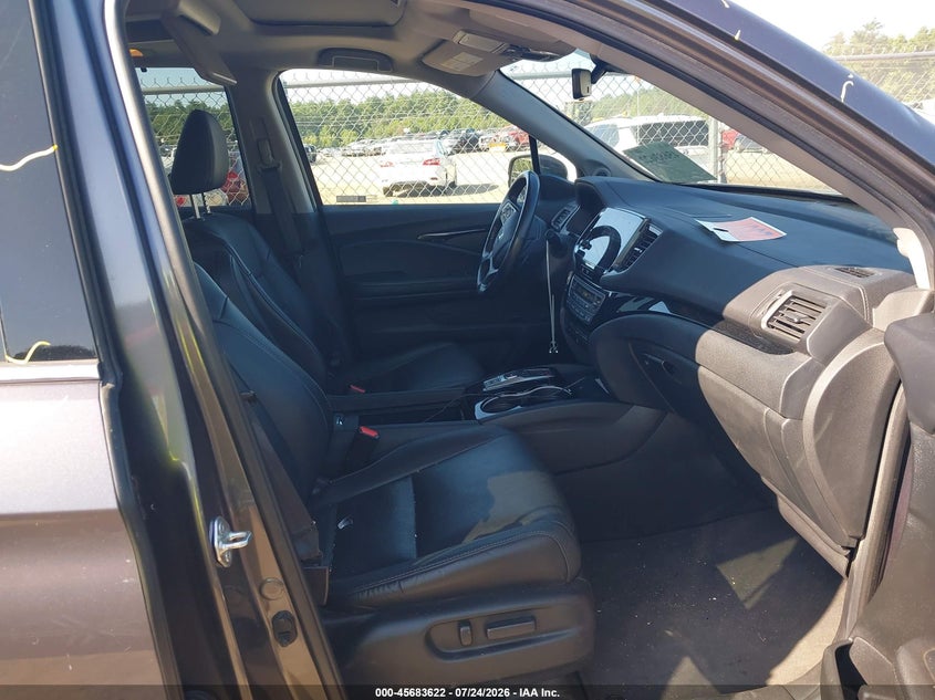 2022 HONDA PILOT auction photo 5