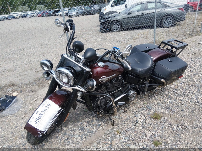 HARLEY-DAVIDSON FLHCS 2018
