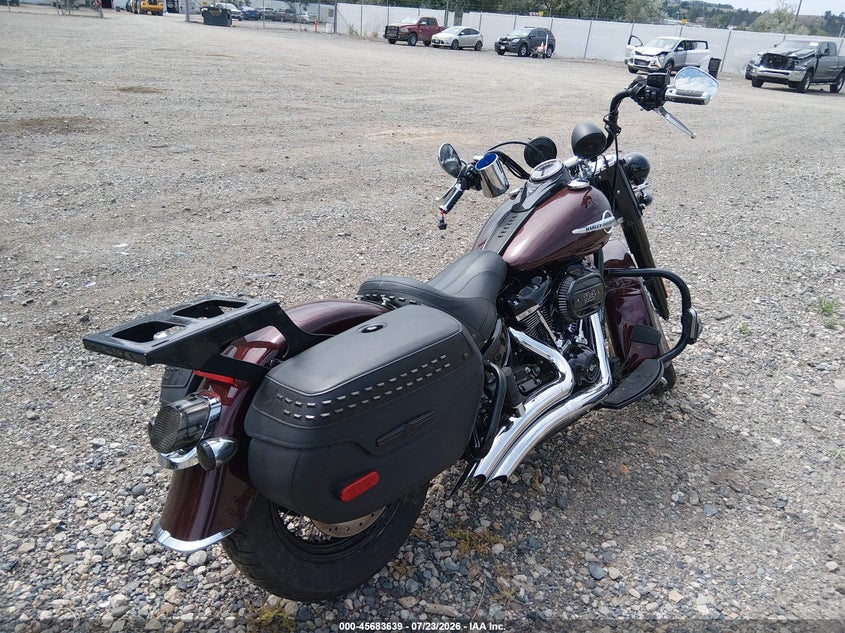 HARLEY-DAVIDSON FLHCS 2018