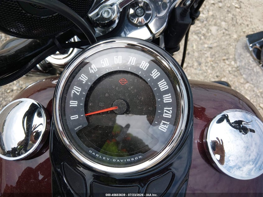 HARLEY-DAVIDSON FLHCS 2018