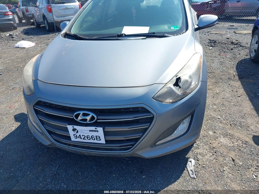 2016 HYUNDAI ELANTRA GT auction photo 6