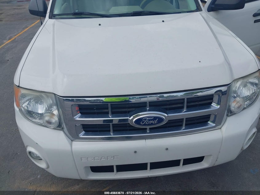 2010 FORD ESCAPE auction photo 6