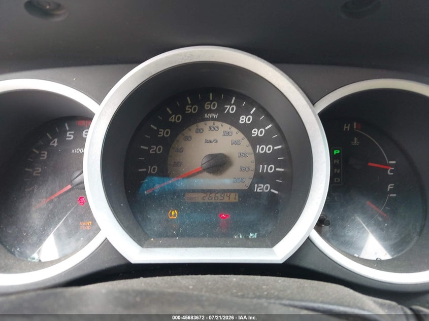 2010 Toyota Tacoma Prerunner V6 VIN: 3TMJU4GN7AM106736 Lot: 45683672
