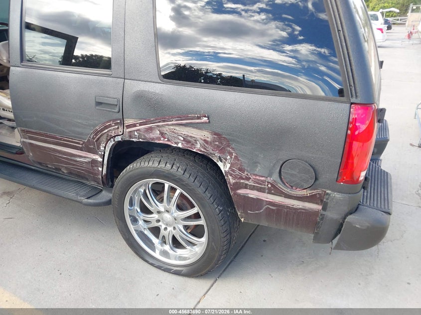 2000 Cadillac Escalade Standard VIN: 1GYEK13R9YR141991 Lot: 45683690