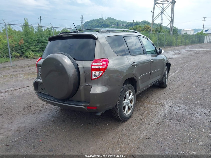 2011 TOYOTA RAV4 auction photo 4