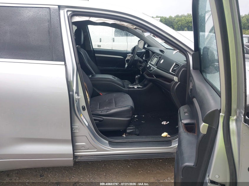 2015 Toyota Highlander Le Plus V6 VIN: 5TDZKRFH0FS091490 Lot: 45683797