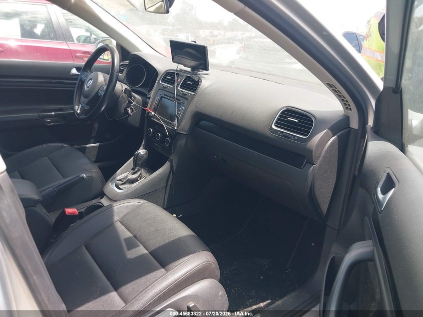 2013 VOLKSWAGEN JETTA WAGON 2.0L I-4 DI, DOHC, TURBO, 140HP