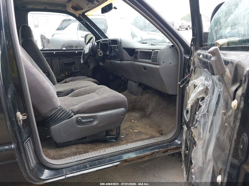 1996 Dodge Ram 1500 VIN: 3B7HC13Z2TG113779 Lot: 45683823