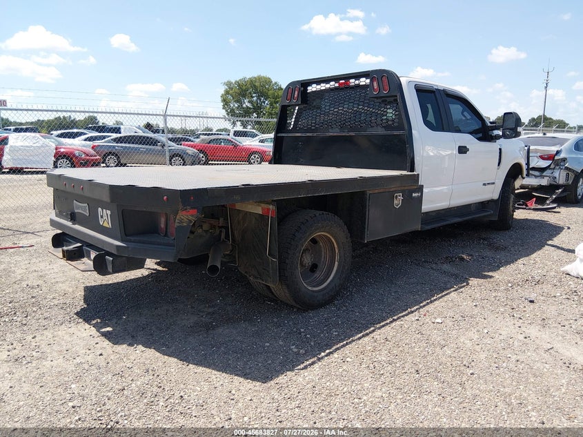 2020 FORD F-350 CHASSIS auction photo 4
