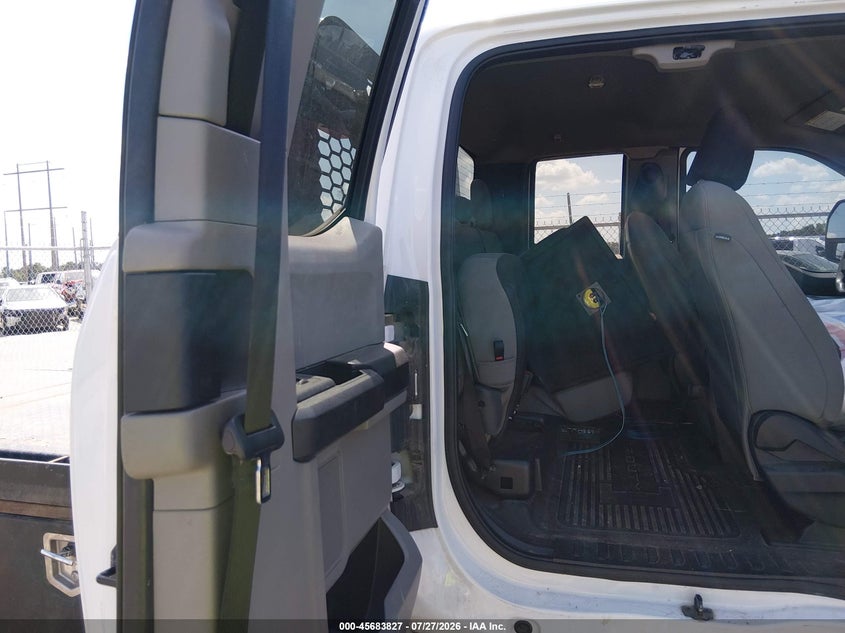 2020 FORD F-350 CHASSIS auction photo 7