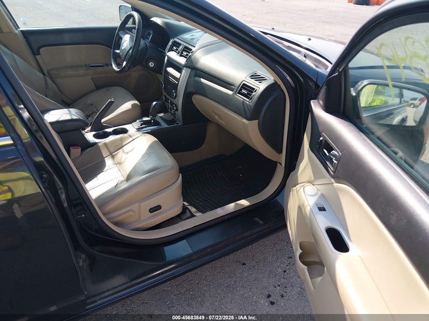 2010 MERCURY MILAN auction photo 5