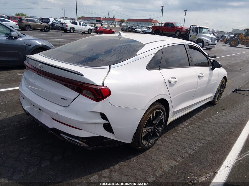 2024 KIA K5 auction photo 4